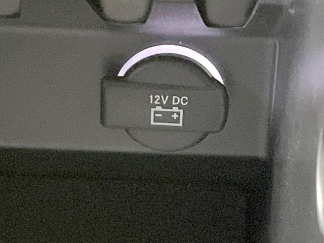 ジープ・チェロキー S-モデル 100台限定特別仕様車 黒革シート ベンチレーション シートヒーター Uコネクト純正ナビ アダプティブクルーズコントロール バックカメラ LEDヘッドライト 純正19インチアルミホイール パドルシフト(35枚目)