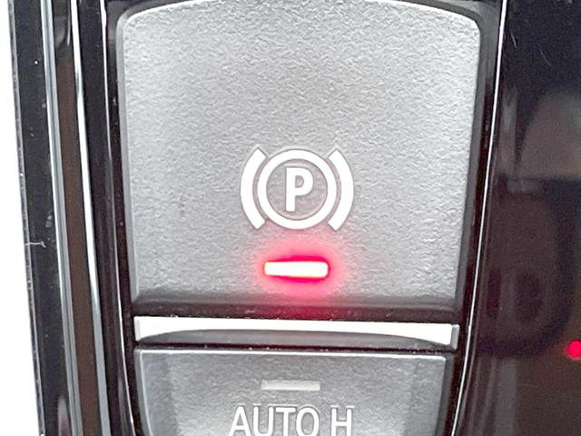 Ｘ４ ｘＤｒｉｖｅ　３０ｉ　Ｍスポーツ　パノラマガラスサンルーフ　ＯＰ２０インチアルミホイール　茶革シート　シートヒーター　アクティブクルーズコントロール　Ｍスポーツブレーキ　ＨＵＤ　電動リアゲート　純正ナビ　全周囲カメラ　パドルシフト（46枚目）