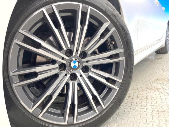 3シリーズ 320d xDrive Mスポーツ アダプティブクルーズコントロール 衝突軽減ブレーキ 禁煙車 純正18インチAW 全周囲カメラ シートヒーター ハーフレザーシート ハイビームアシスト 純正ナビ BLUETOOTH スマートキー ETC(14枚目)