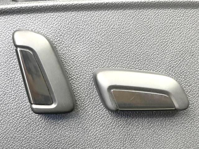 アルテオン Rライン 4モーションアドバンス アダプティプクルーズコントロール アクティブインフォディスプレイ 全周囲カメラ 黒革シート パワーシート 全席シートヒーター カープレイ 電動リアゲート 純正ナビ 地デジTV Bluetooth(47枚目)