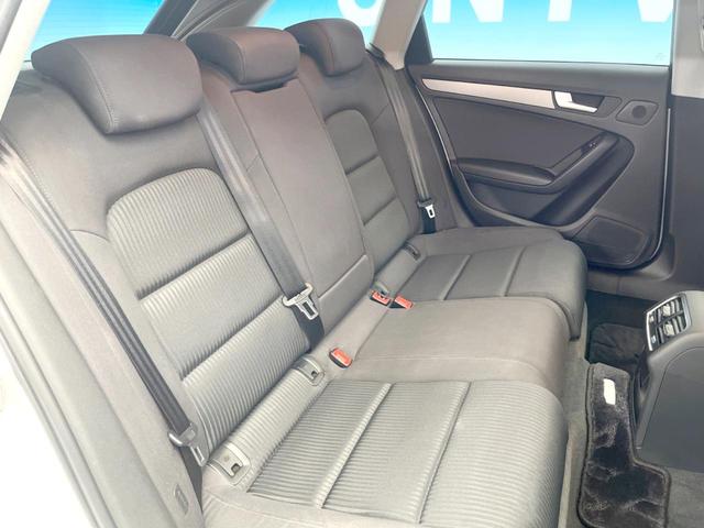 Ａ４アバント ２．０ＴＦＳＩクワトロ　アーバンスタイルエディション　特別仕様車　純正ナビ／ＴＶ　バックカメラ　シートヒーター　パワーシート　電動リアゲート　純正１７インチアルミホイール　ルーフレール　ターボ　ＥＴＣ　禁煙車　クリアランスソナー　デュアルオートエアコン（10枚目）