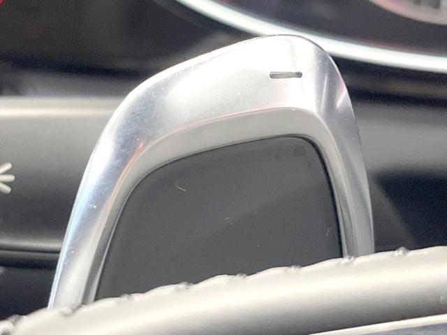 Ａ４アバント ２．０ＴＦＳＩクワトロ　アーバンスタイルエディション　特別仕様車　純正ナビ／ＴＶ　バックカメラ　シートヒーター　パワーシート　電動リアゲート　純正１７インチアルミホイール　ルーフレール　ターボ　ＥＴＣ　禁煙車　クリアランスソナー　デュアルオートエアコン（31枚目）