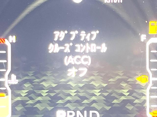 ジープ・ラングラーアンリミテッド ルビコンリミテEDウィズサンライダフリTフォーハドT 250台限定特別仕様車 黒革シート 前席シートヒーター アダプティブクルーズコントロール LEDヘッドライト 純正ナビ バックカメラ ALPINEスピーカー ダウンヒルアシスト(37枚目)