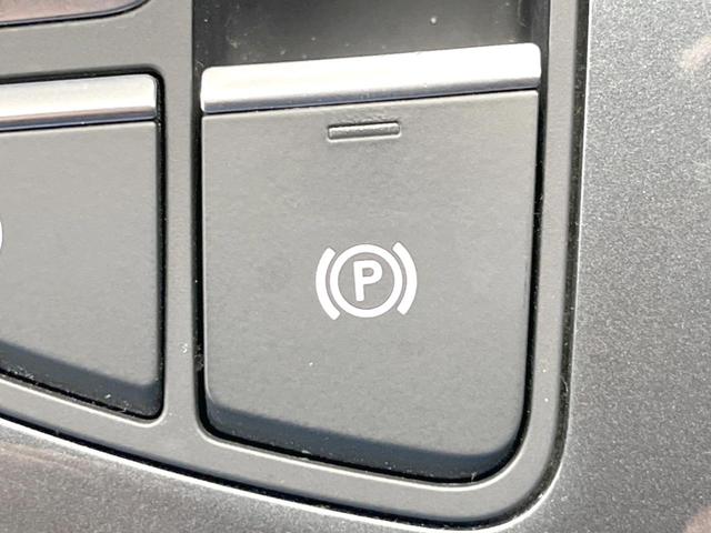 Ｑ７ ２．０ＴＦＳＩクワトロ　Ｓラインパッケージ　７シーターパッケージ　マトリクスＬＥＤヘッドランプ　バーチャルコックピット　黒革シート　シートヒーター　アダプティブクルーズコントロール　純正ＭＭＩナビ　全周囲カメラ　４ゾーンＡＣ　メモリパワーシート（57枚目）