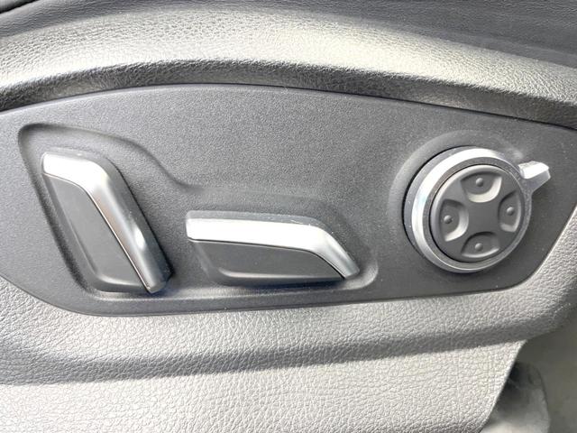 Ｑ７ ２．０ＴＦＳＩクワトロ　Ｓラインパッケージ　７シーターパッケージ　マトリクスＬＥＤヘッドランプ　バーチャルコックピット　黒革シート　シートヒーター　アダプティブクルーズコントロール　純正ＭＭＩナビ　全周囲カメラ　４ゾーンＡＣ　メモリパワーシート（58枚目）