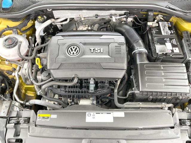 アルテオン ＴＳＩ　４モーション　Ｒラインアドバンス　ラグジュアリーパッケージ　パノラマスライディングルーフ　ＤＹＮＡＵＤＩＯサウンド　ＤｉｓｃｏｖｅｒＰｒｏナビ　黒革シート　シートヒーター　バックカメラ　電動リアゲート　アダプティブクルーズコントロール（20枚目）