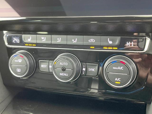 アルテオン ＴＳＩ　４モーション　Ｒラインアドバンス　ラグジュアリーパッケージ　パノラマスライディングルーフ　ＤＹＮＡＵＤＩＯサウンド　ＤｉｓｃｏｖｅｒＰｒｏナビ　黒革シート　シートヒーター　バックカメラ　電動リアゲート　アダプティブクルーズコントロール（31枚目）