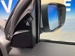 ●ブラインドアシストセンサー：視角からの車を感知し、ドライバーが車線変更を行う際に、警告音と共に注意を促してくれる安全支援機能です！ 6