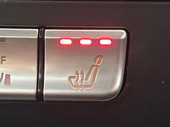 ●シートヒーティング：運転席・助手席共に三段階で調節が可能なシートヒーターを装備しております。季節を問わず快適にご使用いただけます。 5