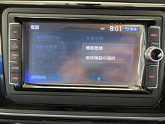 ●純正ナビ：一体感のあるナビは、高級感ある車内を演出してくれます。Ｂｌｕｅｔｏｏｔｈ再生などオーディオ機能も充実しておりますので、運転もより楽しめます♪ 6