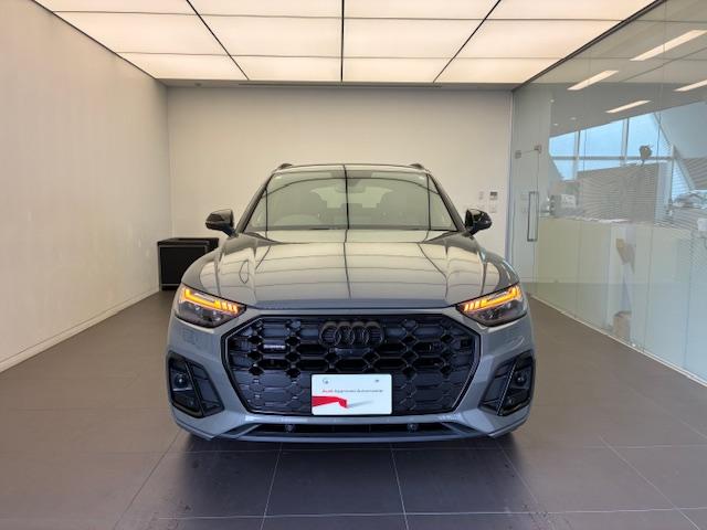 Q5 40TDIクワトロ Sライン ブラックスタイリング/Sline/パーキングアシスト/アンビエントライト/全方位カメラ/クルーズコントロール/AppleCarplay/マトリクスLED/パワーバックドア/Bluetooth(24枚目)