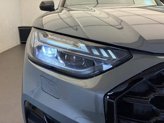 Q5 40TDIクワトロ Sライン ブラックスタイリング/Sline/パーキングアシスト/アンビエントライト/全方位カメラ/クルーズコントロール/AppleCarplay/マトリクスLED/パワーバックドア/Bluetooth(27枚目)