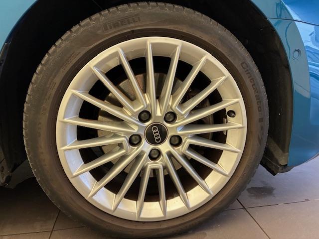 A3 スポーツバック40TFSIクワトロアドバンスド 禁煙車/4WD/ワンオーナー/スポーツバック/クルーズコントロール/純正バックカメラ/Bluetooth/AppleCarplay/フルセグTV純正ホイール/LEDヘッドライト(7枚目)