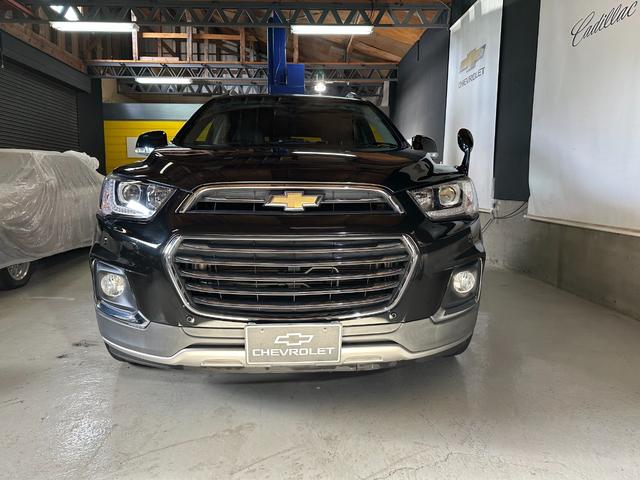 シボレーキャプティバ ラグジュアリー SR/レザーシート/シートヒーター/アップルカープレイ搭載(2枚目)