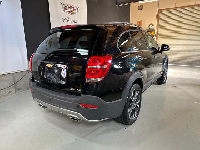 シボレーキャプティバ ラグジュアリー SR/レザーシート/シートヒーター/アップルカープレイ搭載(8枚目)