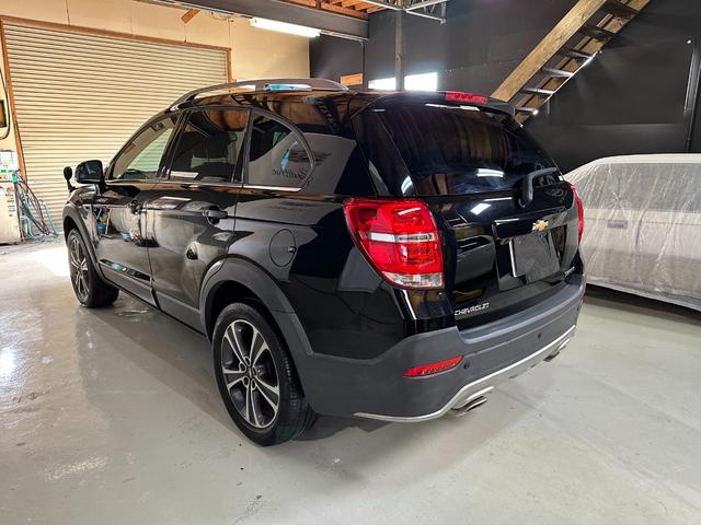 シボレーキャプティバ ラグジュアリー SR/レザーシート/シートヒーター/アップルカープレイ搭載(9枚目)