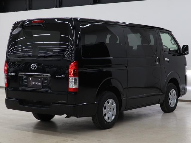 ハイエースバン スーパーGL ダークプライムII デュアルパワースライドドア リヤヒーター&クーラー スマートエントリー トヨタセーフティセンス アクセサリーコンセント プッシュ式オートエアコン 純正フロアマット(11枚目)