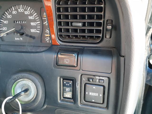 ランドクルーザー８０ 　サンルーフ　ＥＴＣ　クルーズコントロール（9枚目）