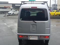 ４ＷＤなので冬道も安心して乗ることができます！ 5