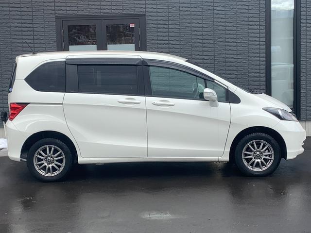 フリード Ｇ　ジャストセレクション　メモリ―ナビ　フルセグ　バックカメラ　パワースライドドア　キーレスキー　ＨＩＤヘッドライト（28枚目）