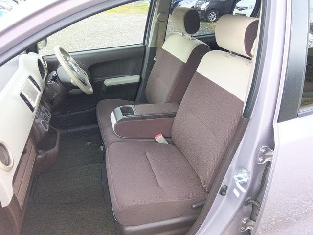 パッソ プラスハナ　Ｃパッケージ　キーレスキー　ナビ　ＴＶ　ＥＴＣ　エアコン　ＣＶＴ（4枚目）
