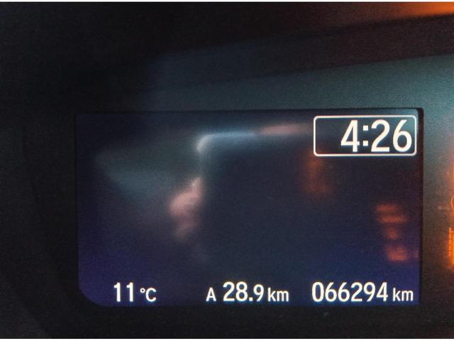 Ｎ－ＢＯＸ Ｇホンダセンシング　ワンオーナー　衝突軽減　ナビ　ＴＶ　Ｂカメラ　ＥＴＣ　シートヒーター　横滑り防止機能（11枚目）