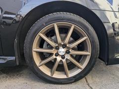 タイヤサイズは２２５／４５Ｒ１８です！ 5