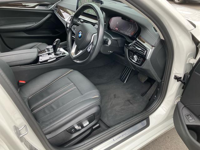 ５シリーズ ５２３ｄ　ｘＤｒｉｖｅ　ラグジュアリー　ＥＤジョイ＋　認定中古車アクティブクルーズコントロール　ブラックレザーシート　シートヒーター　アップルカープレイ　全周囲カメラ　地デジチューナー（12枚目）