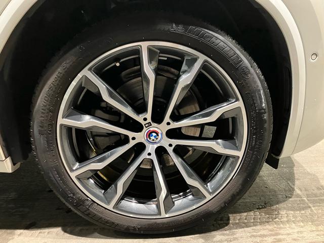 X3 xDrive 20d Mスポーツ セレクトパッケージ パノラマサンルーフ フロント・リヤシートヒーター ブラックレザーシート ステアリングヒーター ハーマンカードンスピーカー20インチアルミホイール リヤローラーブラインド全周囲カメラ(12枚目)