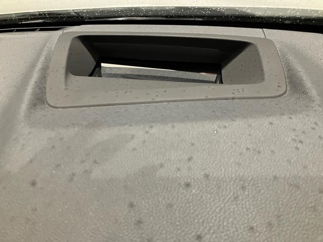 X3 xDrive 20d Mスポーツ セレクトパッケージ パノラマサンルーフ フロント・リヤシートヒーター ブラックレザーシート ステアリングヒーター ハーマンカードンスピーカー20インチアルミホイール リヤローラーブラインド全周囲カメラ(34枚目)