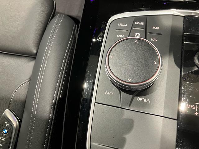 X3 xDrive 20d Mスポーツ セレクトパッケージ パノラマサンルーフ フロント・リヤシートヒーター ブラックレザーシート ステアリングヒーター ハーマンカードンスピーカー20インチアルミホイール リヤローラーブラインド全周囲カメラ(40枚目)