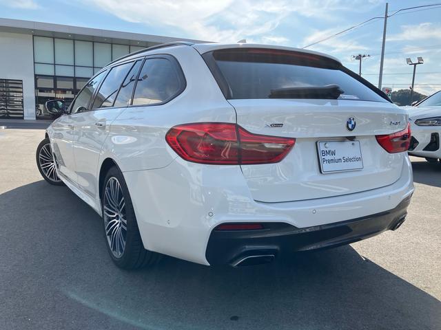 ５シリーズ ５４０ｉ　ｘＤｒｉｖｅツーリング　Ｍスポーツ　ガラスサンルーフ　ハーマンカードンスピーカー　アクティブクルーズコントロ―ル　ヘッドアップディスプレイ　ブラックレザーシート　フロント・リヤシートヒーター　３６０度カメラ（8枚目）