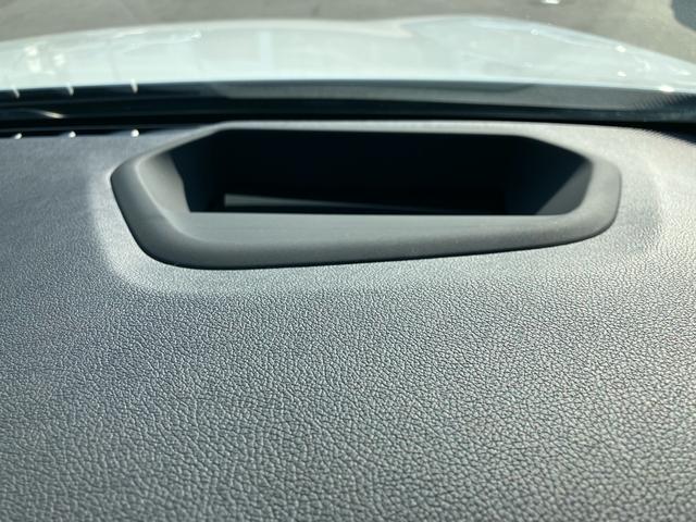 ５シリーズ ５４０ｉ　ｘＤｒｉｖｅツーリング　Ｍスポーツ　ガラスサンルーフ　ハーマンカードンスピーカー　アクティブクルーズコントロ―ル　ヘッドアップディスプレイ　ブラックレザーシート　フロント・リヤシートヒーター　３６０度カメラ（30枚目）