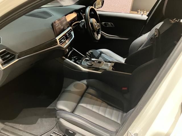 3シリーズ 320d xDrive Mスポーツ 19インチアルミホイール アクティブクルーズコントロール ブラックレザーシート シートヒーター アップルカープレイ(14枚目)