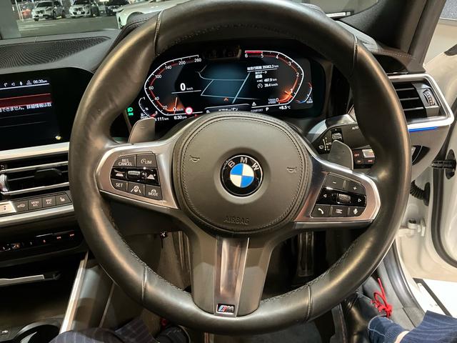 3シリーズ 320d xDrive Mスポーツ 19インチアルミホイール アクティブクルーズコントロール ブラックレザーシート シートヒーター アップルカープレイ(26枚目)