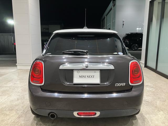 ＭＩＮＩ クーパー　認定中古車　ナビゲーション　社外バックカメラ　地デジチューナー（6枚目）