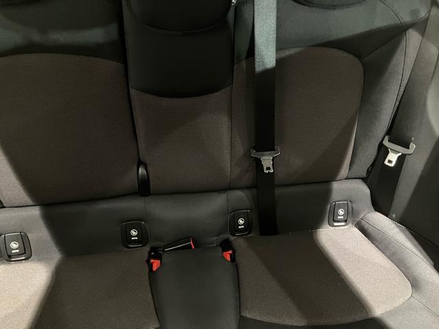 ＭＩＮＩ クーパー　認定中古車　ナビゲーション　社外バックカメラ　地デジチューナー（18枚目）