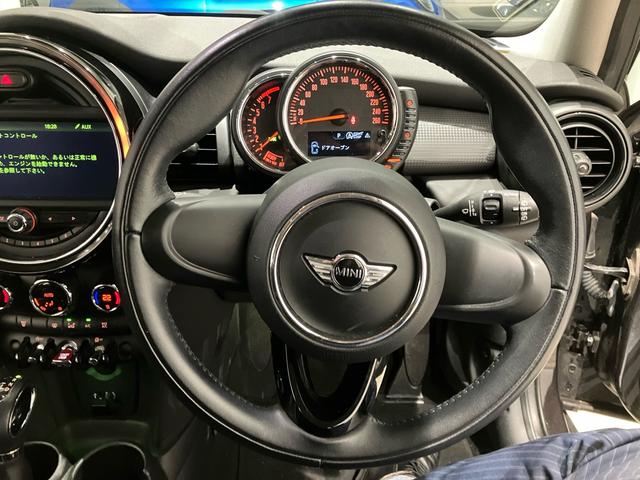 ＭＩＮＩ クーパー　認定中古車　ナビゲーション　社外バックカメラ　地デジチューナー（20枚目）