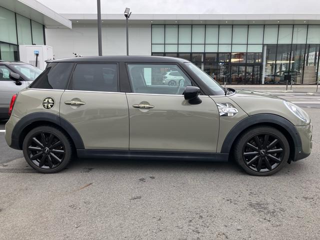 MINI クーパーS 認定中古車 アクティブクルーズコントロール ナビゲーション バックカメラ ETC スマートキー 17インチアルミホイール(5枚目)