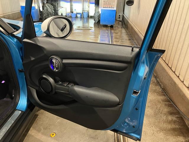 MINI クーパーD 認定中古車 ナビゲーション バックカメラ ETC Buletooth スマートキー(13枚目)