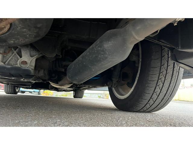 アルファード 　４ｗｄ　スマートキー　バックカメラ　ローダウン（25枚目）