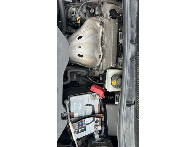 アルファード 　４ｗｄ　スマートキー　バックカメラ　ローダウン（30枚目）