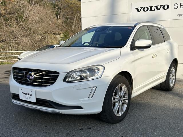 ＸＣ６０ Ｄ４　ＳＥ　フルセグナビ　黒革　ＡＣＣ　純正１８インチＡＷ　バックカメラ　レーンキープ　サイドカメラ　電動リアゲート　クリアランスソナー　ＨＩＤヘッド　オートライト　ＥＴＣ（3枚目）