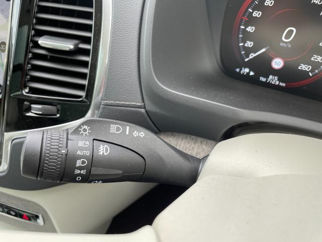 ＸＣ９０ アルティメット　Ｂ５　ＡＷＤ　白革　Ｂ＆Ｗスピーカー　サンルーフ　ＬＥＤヘッド　３６０度カメラ　純正２０インチＡＷ　マッサージ機能付シート　木目インパネ　ＥＴＣ　電動リアゲート　レーンキープ（77枚目）