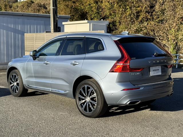 ＸＣ６０ Ｄ４　ＡＷＤ　インスクリプション　フルセグナビ　３６０度カメラ　白革　純正１８インチＡＷ　ＡＣＣ　ＥＴＣ　衝突軽減システム　ＬＥＤヘッドライト　電動リアゲート　シートヒーター　ブランドスポットアシスト（6枚目）