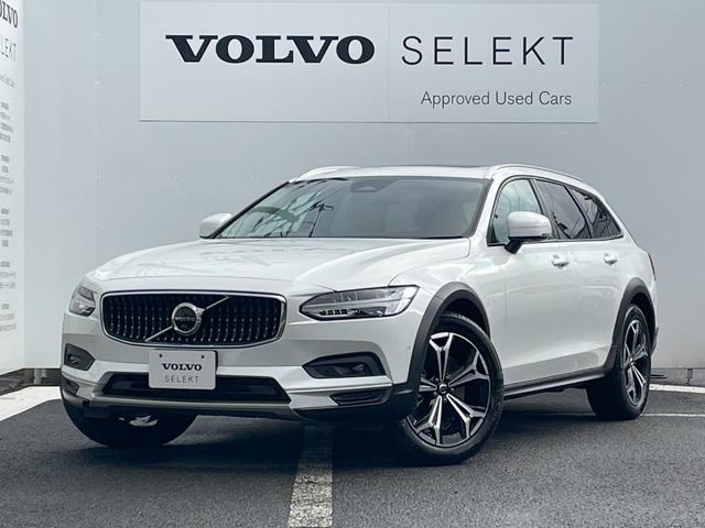 Ｖ９０ クロスカントリー　アルティメット　Ｂ５　ＡＷＤ　登録済未使用車　サンルーフ　エアサス　黒革　グーグルナビ　ＡＣＣ　ＬＥＤヘッド　３６０度カメラ　マッサージ機能付シート　ＥＴＣ　純正１９インチＡＷ　レーンキープ　ブラインドスポットアシスト（76枚目）