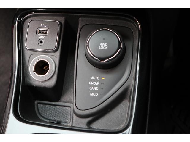 ジープ・コンパス リミテッド ナビ 地デジ Bカメラ(40枚目)