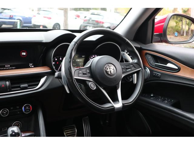 ステルヴィオ ファーストエディション レザーエクスクルーシブ 20インチ レッドキャリパー(13枚目)