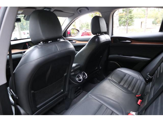 ステルヴィオ ファーストエディション レザーエクスクルーシブ 20インチ レッドキャリパー(45枚目)