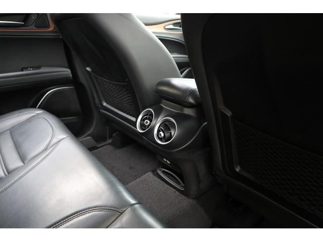 ステルヴィオ ファーストエディション レザーエクスクルーシブ 20インチ レッドキャリパー(46枚目)